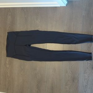 Lululemon Black Leggings with Pockets Size 6 Tall